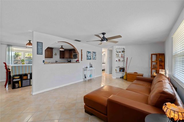 3035 SHAMROCK DRIVE, Venice, FL 34293