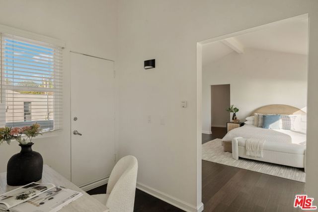 143 Ocean Avenue Ext, Santa Monica, CA 90402