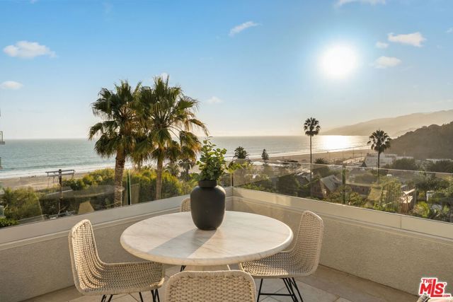 143 Ocean Avenue Ext, Santa Monica, CA 90402