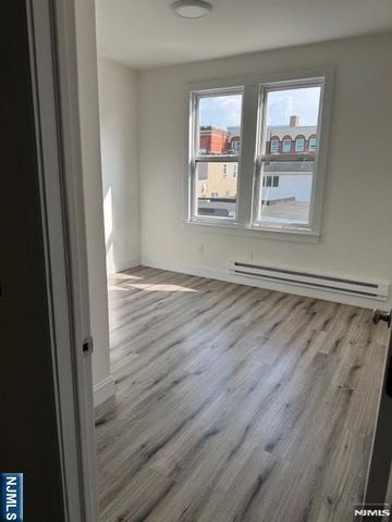 315 70th Street 2, Guttenberg, NJ 07093