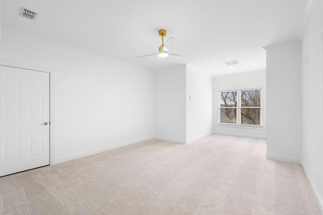 828 Woodburn Dr, Brentwood, TN 37027