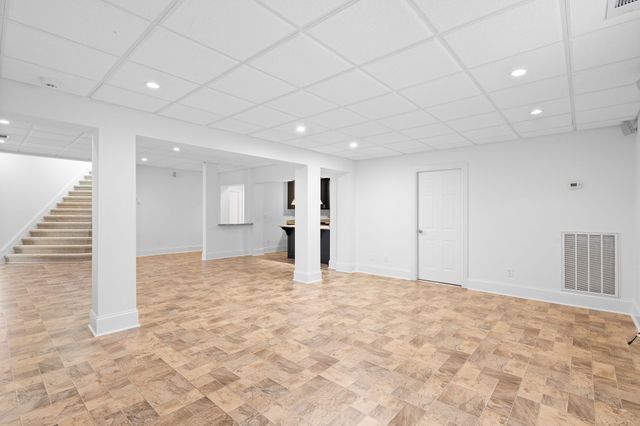 828 Woodburn Dr, Brentwood, TN 37027