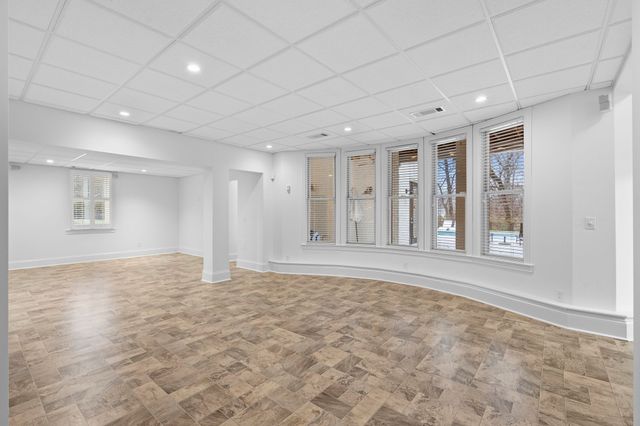 828 Woodburn Dr, Brentwood, TN 37027