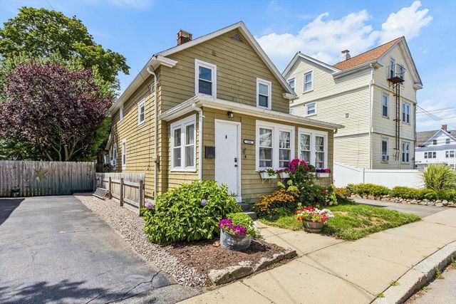 104 East Street, North Attleboro, MA 02760
