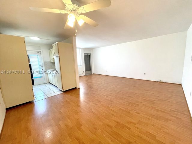 441 Collins Ave 30, Miami Beach, FL 33139