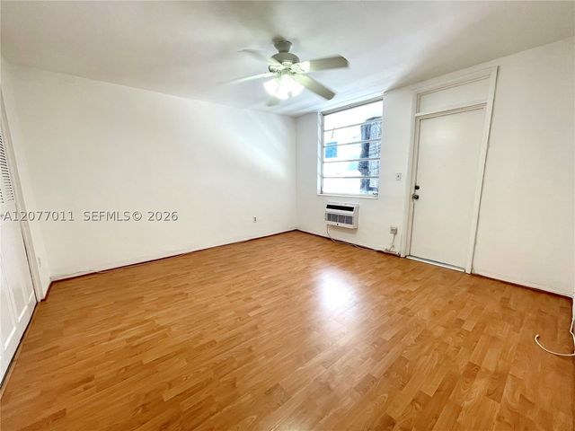 441 Collins Ave 30, Miami Beach, FL 33139