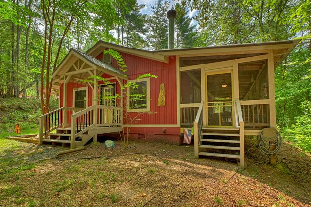 241 Mystic Lane, Blue Ridge, IA 50513