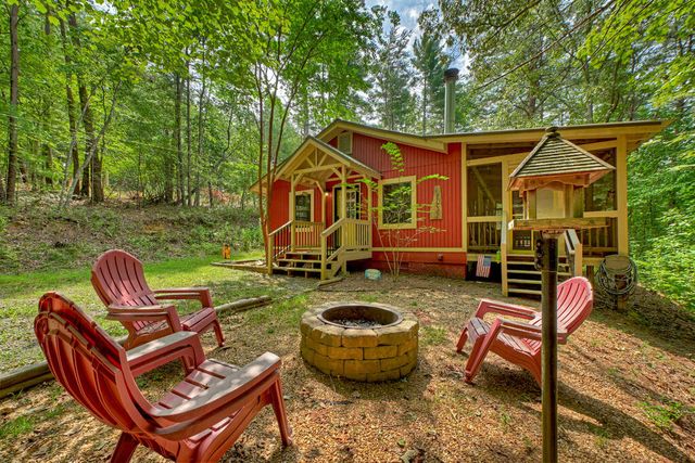 241 Mystic Lane, Blue Ridge, IA 50513