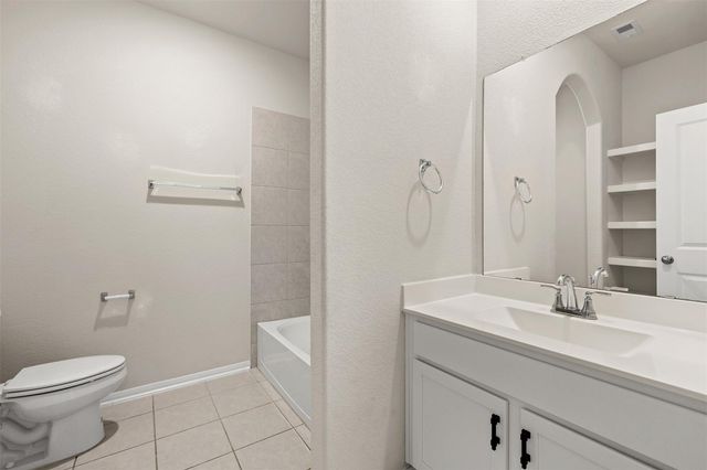 2733 Arbor Edge Crossing, Texas City, TX 77568