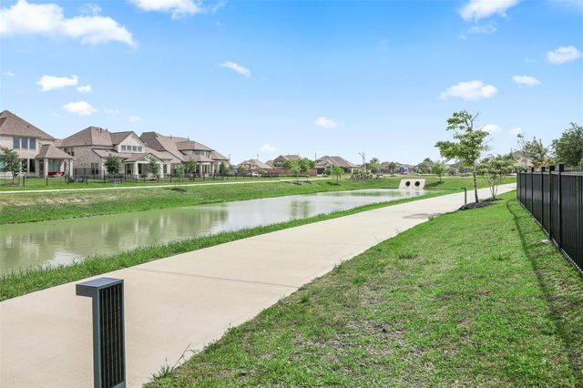 2733 Arbor Edge Crossing, Texas City, TX 77568