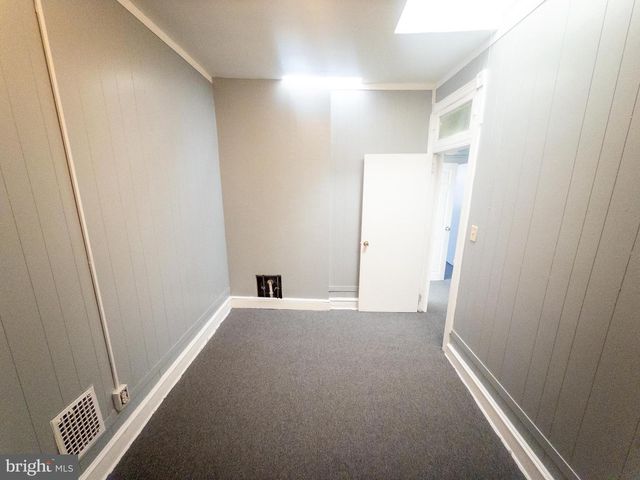 2122 W LEXINGTON ST W, Baltimore, MD 21223