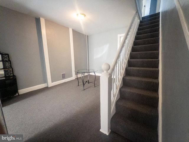 2122 W LEXINGTON ST W, Baltimore, MD 21223