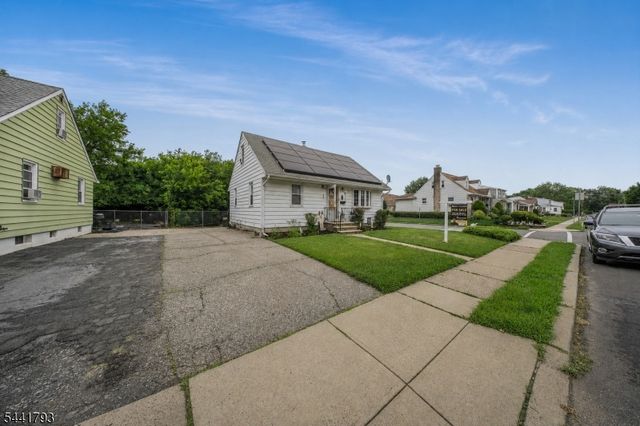 279 Bergen Blvd, Woodland Park, NJ 07424