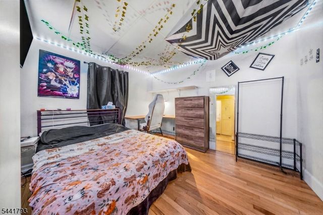 279 Bergen Blvd, Woodland Park, NJ 07424