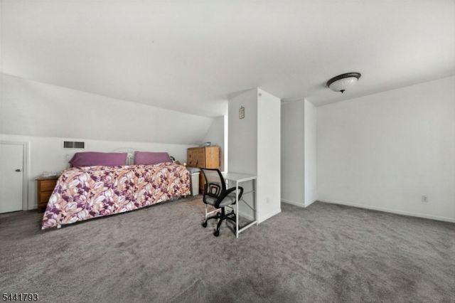279 Bergen Blvd, Woodland Park, NJ 07424