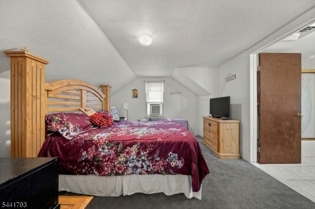 279 Bergen Blvd, Woodland Park, NJ 07424