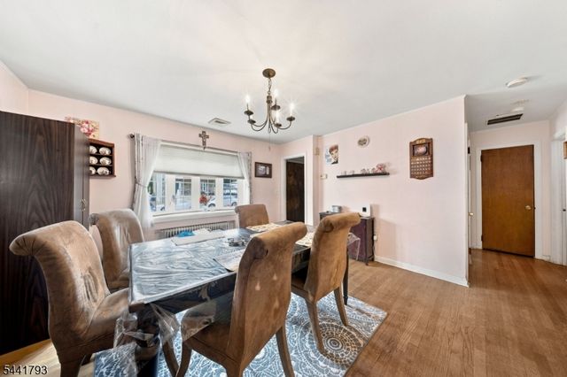 279 Bergen Blvd, Woodland Park, NJ 07424