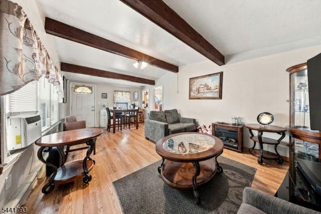 279 Bergen Blvd, Woodland Park, NJ 07424