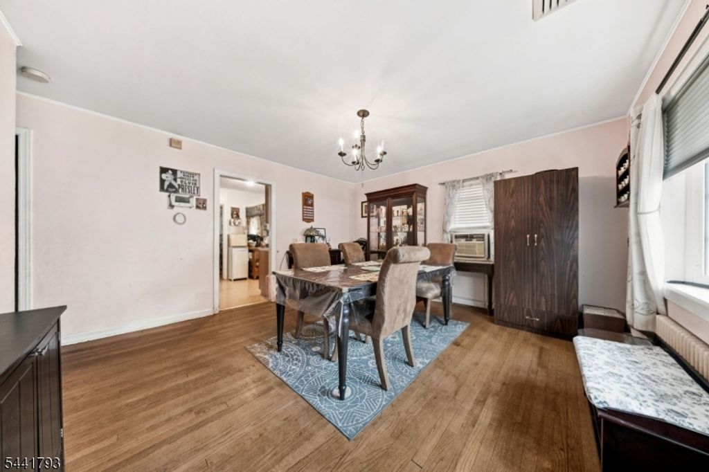 279 Bergen Blvd, Woodland Park, NJ 07424 — photo 3
