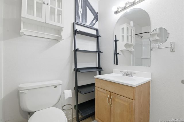 846 Horseshoe Trail, Universal City, TX 78148