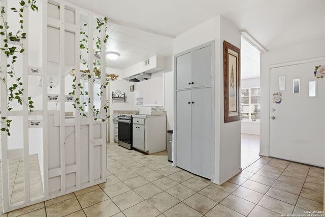 846 Horseshoe Trail, Universal City, TX 78148