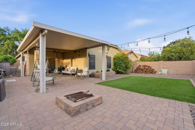 859 W HARVEST Road, San Tan Valley, AZ 85140