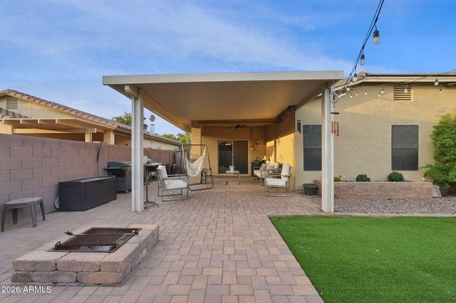 859 W HARVEST Road, San Tan Valley, AZ 85140