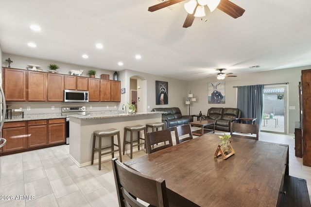 859 W HARVEST Road, San Tan Valley, AZ 85140