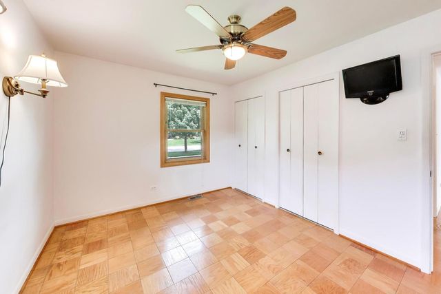 241 Brookhaven Drive, Elk Grove Village, IL 60007