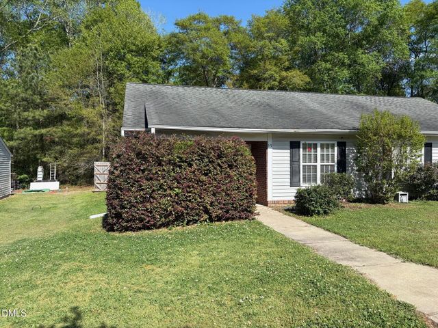 59 N Sussex Drive, Smithfield, NC 27577