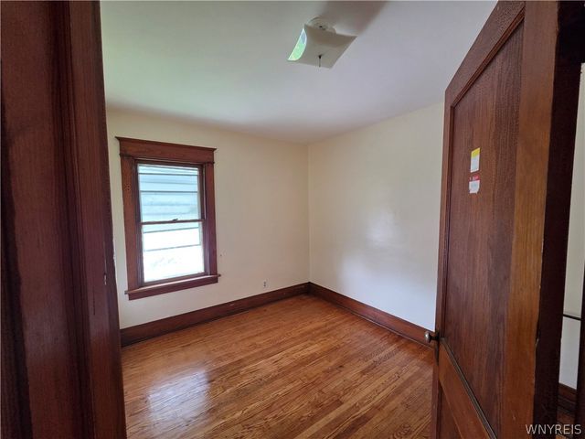 96 Academy Road, Buffalo, NY 14211