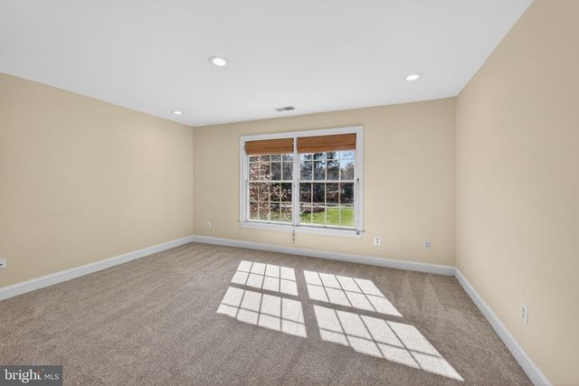 9012-A OLD DOMINION DR, Mclean, VA 22102