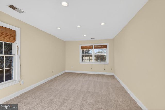 9012-A OLD DOMINION DR, Mclean, VA 22102