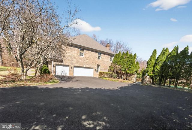 9012-A OLD DOMINION DR, Mclean, VA 22102