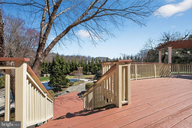 9012-A OLD DOMINION DR, Mclean, VA 22102