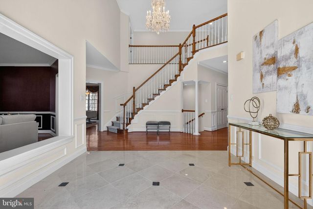 9012-A OLD DOMINION DR, Mclean, VA 22102