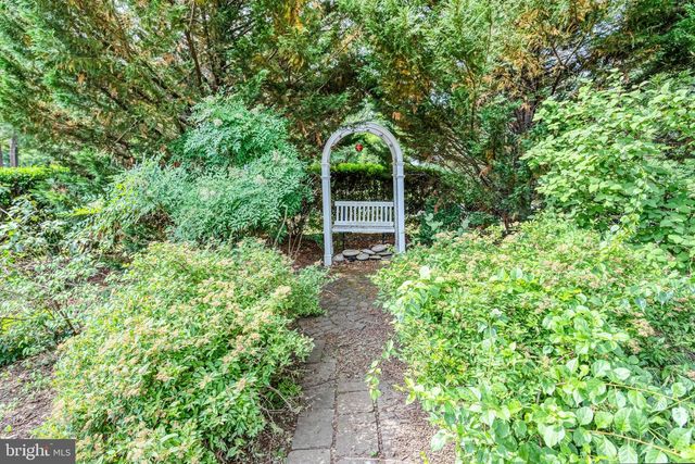 1208 WASHINGTON DR, Stafford, VA 22554