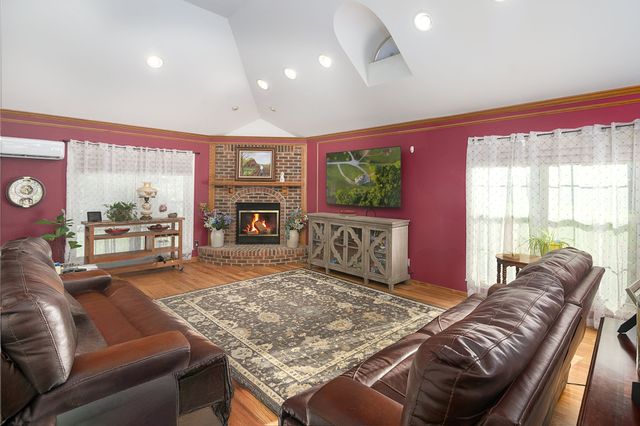 168 Maple Valley Ln, Cookeville, TN 38506