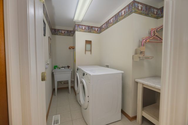 168 Maple Valley Ln, Cookeville, TN 38506