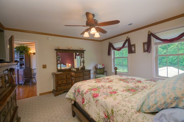 168 Maple Valley Ln, Cookeville, TN 38506