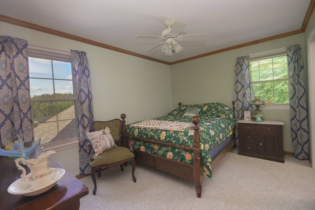 168 Maple Valley Ln, Cookeville, TN 38506