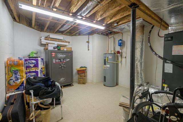 168 Maple Valley Ln, Cookeville, TN 38506