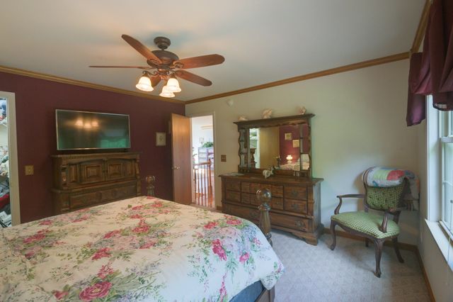 168 Maple Valley Ln, Cookeville, TN 38506