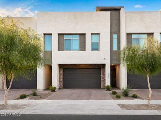 1960 W KINFIELD Trail, Phoenix, AZ 85085