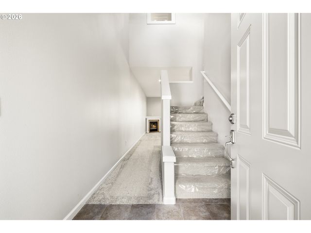 21847 Ne HEARTWOOD Cir, Fairview, OR 97024