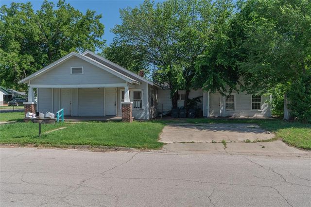 820 W Highland Street, Shawnee, OK 74801