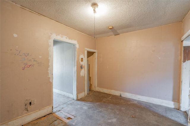 820 W Highland Street, Shawnee, OK 74801