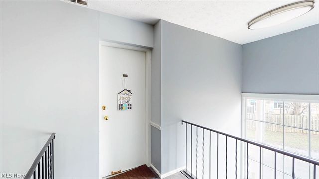 2736 Pease Drive 215N, Rocky River, OH 44116