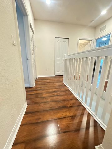 5026 S Astor Circle, Delray Beach, FL 33484