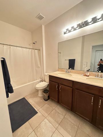 5026 S Astor Circle, Delray Beach, FL 33484